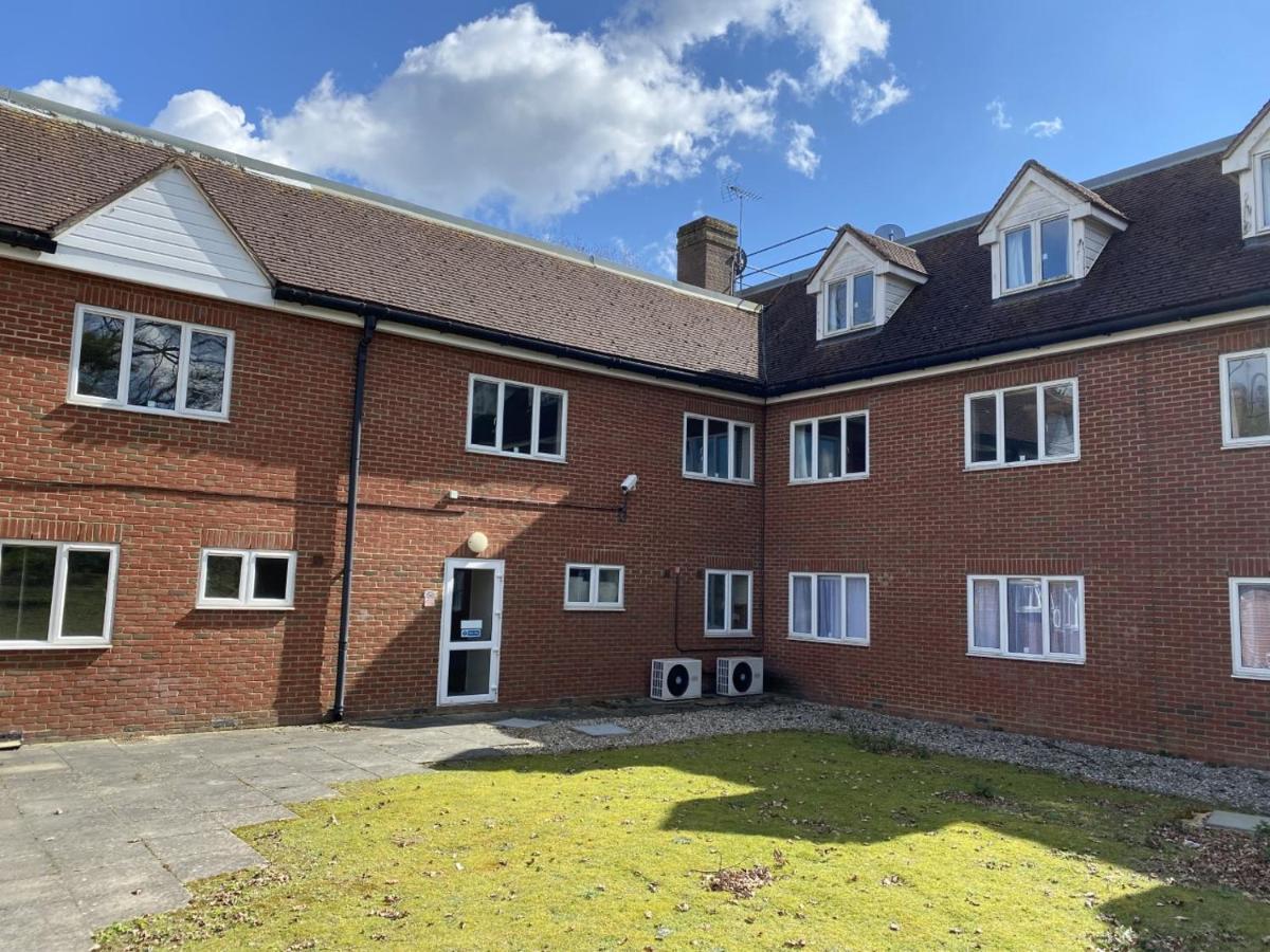 Ibis Budget Stansted Bishops Stortford Birchanger Kültér fotó